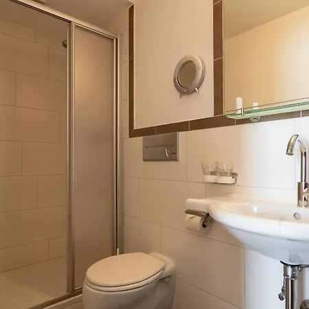 皮特瑞霍夫旅馆 招待所 3*